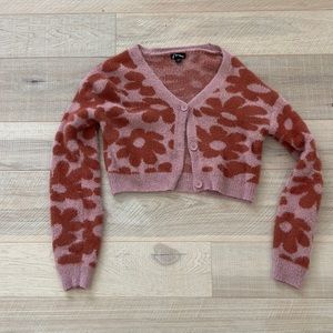 Art class girls cardigan.